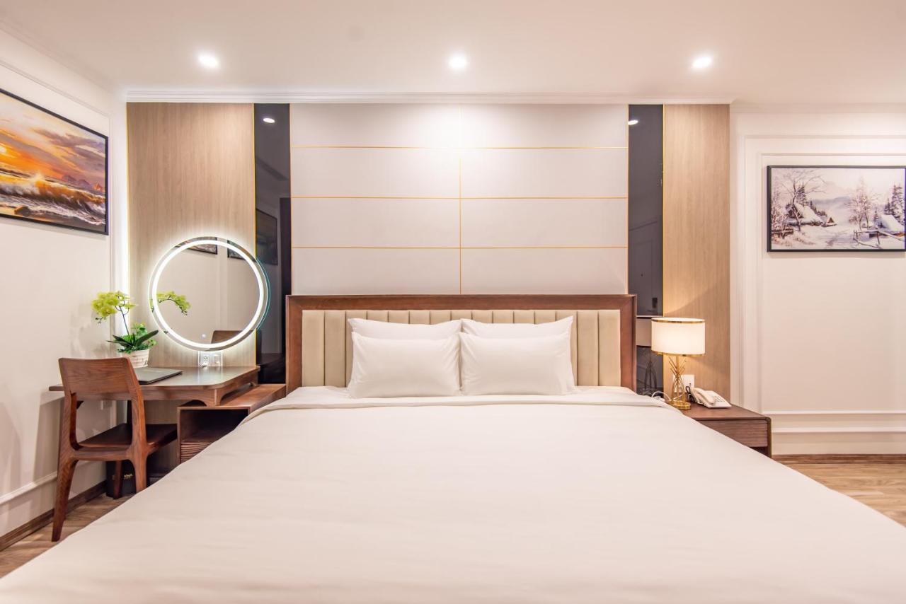 Reyna Luxury Hotel & Spa ハノイ市 エクステリア 写真
