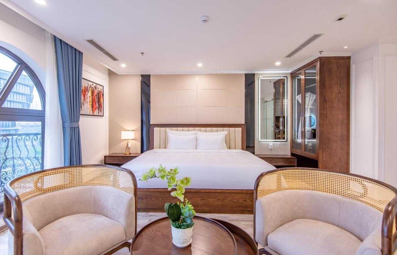Reyna Luxury Hotel & Spa ハノイ市 エクステリア 写真