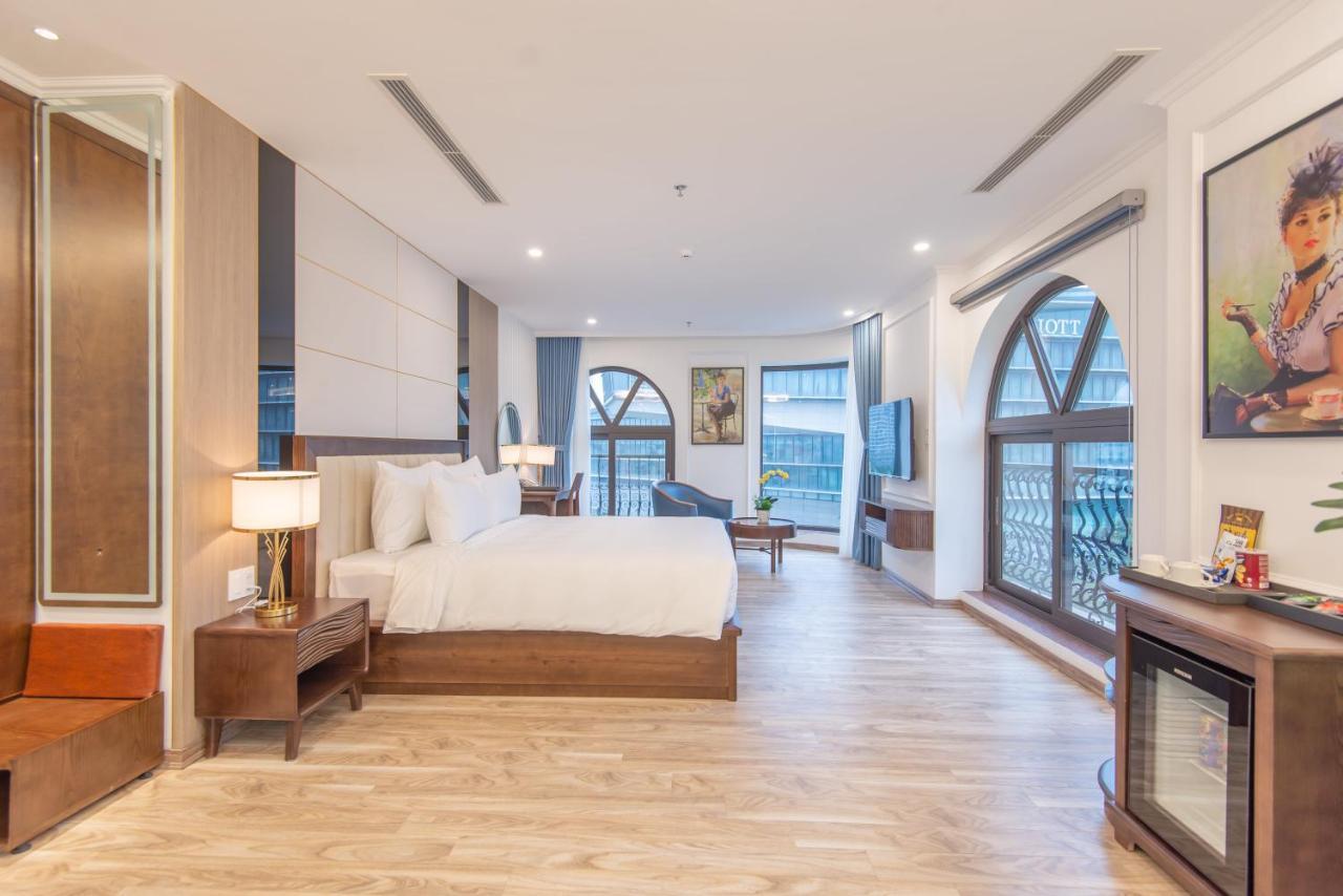 Reyna Luxury Hotel & Spa ハノイ市 エクステリア 写真