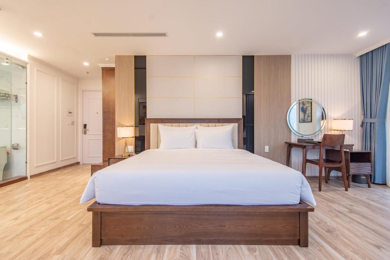 Reyna Luxury Hotel & Spa ハノイ市 エクステリア 写真