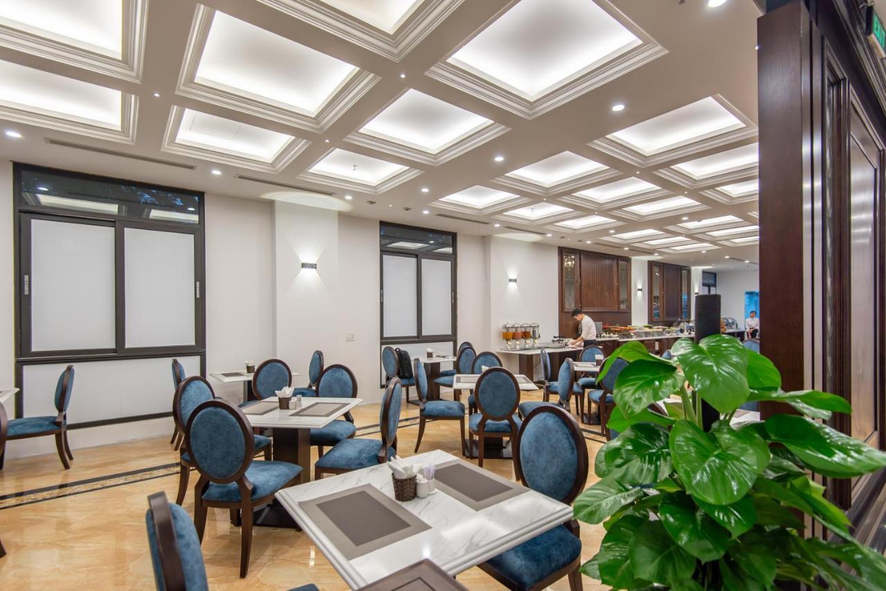 Reyna Luxury Hotel & Spa ハノイ市 エクステリア 写真